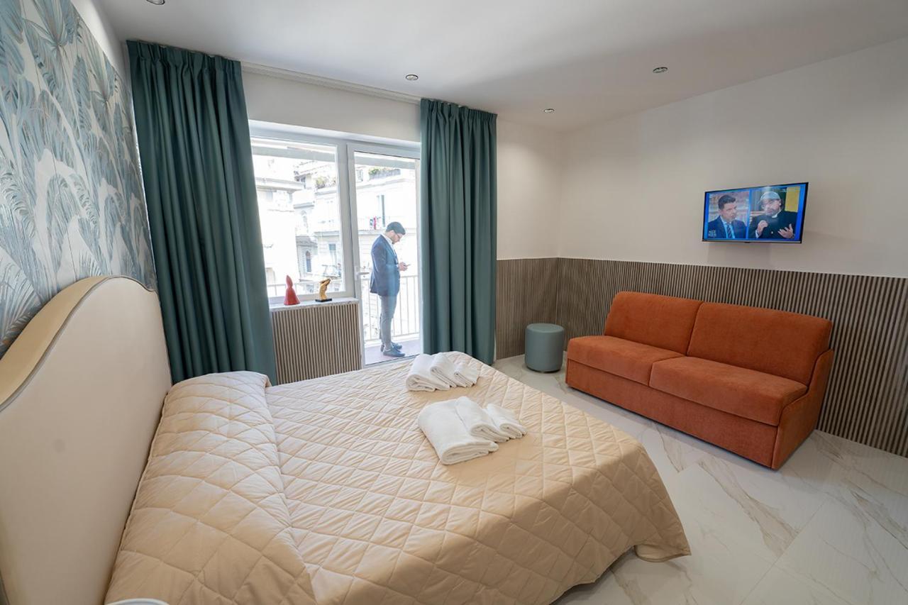 Greros H. Rooms Napoli Centro By Clapa Group Dislocated Hospitality ภายนอก รูปภาพ