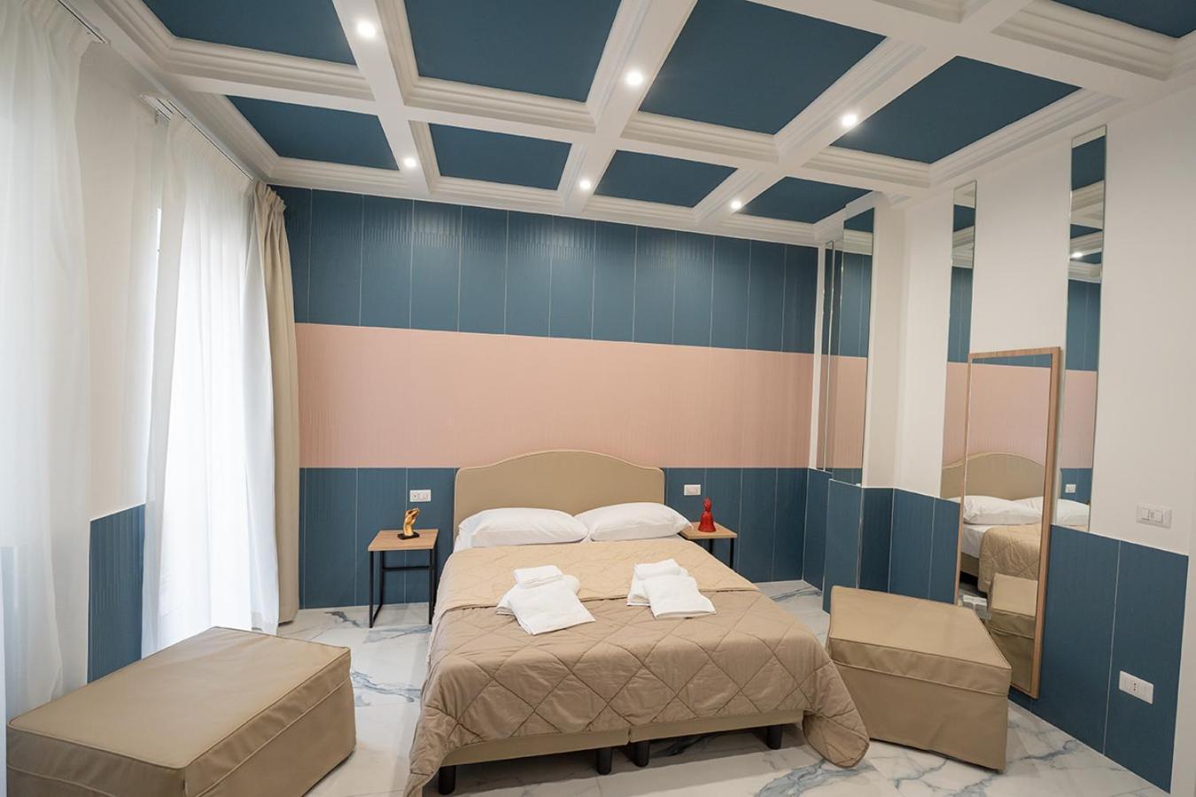 Greros H. Rooms Napoli Centro By Clapa Group Dislocated Hospitality ภายนอก รูปภาพ